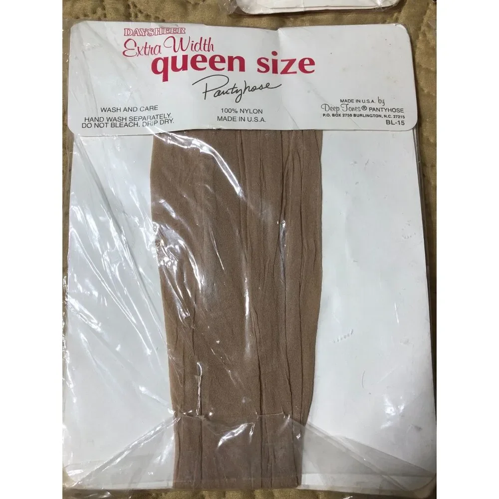 Lot of 4 VTG Pantyhose Hosiery Nurse Mates George Daysheer Mayer Nylon Sheer NOS